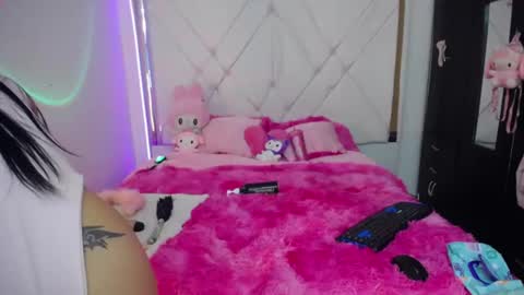 dulce_kiy online show from 10.15.25