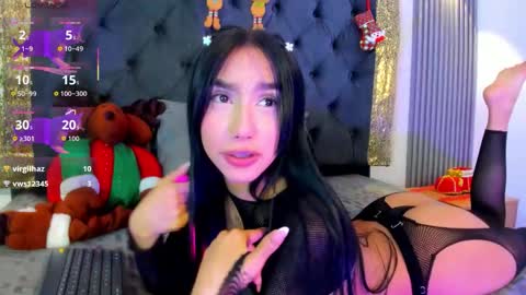 Snapshot of dulce_may chatting on 11.22.25 Dluce May online show from 11.22.25