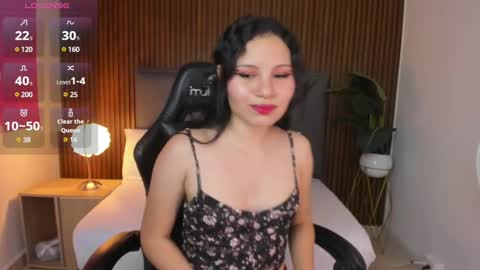 Snapshot of dulce_natyy chatting on 01.11.25 N A T Y online show from 01.11.25