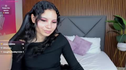 Snapshot of dulce_natyy chatting on 01.16.25 N A T Y online show from 01.16.25