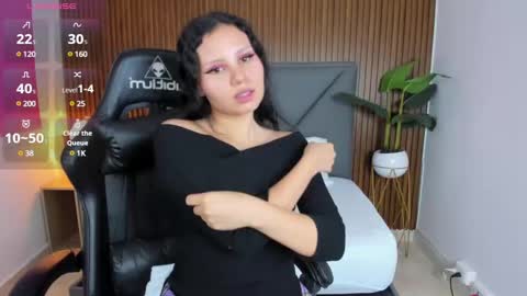 Snapshot of dulce_natyy chatting on 02.13.25 N A T Y online show from 02.13.25
