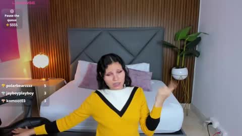 Snapshot of dulce_natyy chatting on 02.13.25 N A T Y online show from 02.13.25