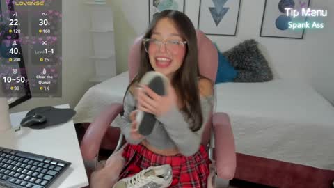 Dulce  online show from 12.21.24