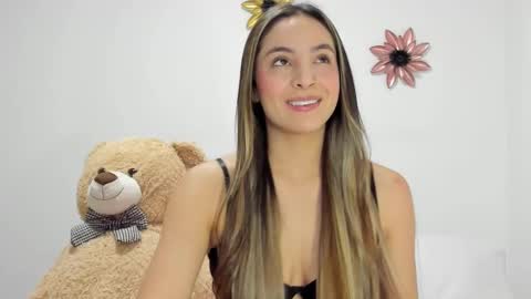 Dulce  online show from 01.14.25
