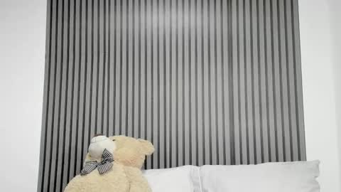 Dulce  online show from 10.03.25