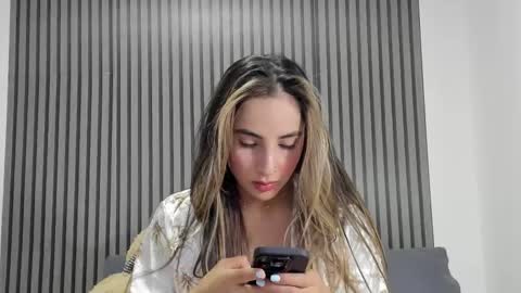 Dulce  online show from 10.21.25