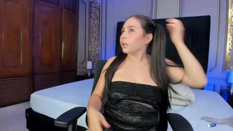 Snapshot of dulce_sweeett chatting on 02.15.26 Dulce online show from 02.15.26