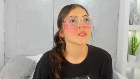 dulcevela online show from 10.30.25