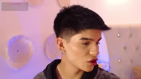 Dulcey online show from 12.05.25