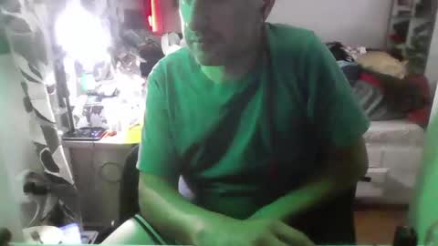 Snapshot of dumbbitchpop chatting on 09.10.25 DumbBitchPop online show from 09.10.25