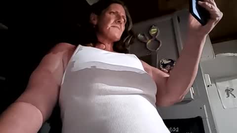 dumbgirl5150 online show from 04.15.26