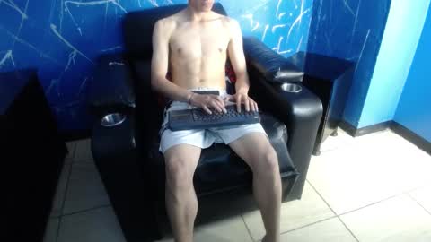 Dumbito73 online show from 03.08.25