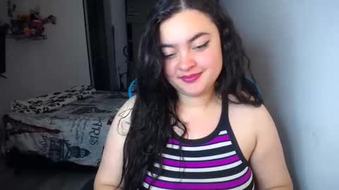 Nicole   online show from 09.19.25