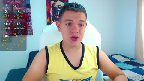 Snapshot of dunkan_kravitz chatting on 12.14.24 Dunkan Kravitz online show from 12.14.24