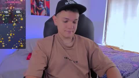 Snapshot of dunkan_kravitz chatting on 09.22.25 Dunkan Kravitz online show from 09.22.25