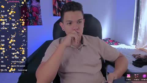 Snapshot of dunkan_kravitz chatting on 10.06.25 Dunkan Kravitz online show from 10.06.25