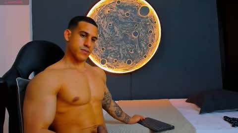 Snapshot of duran_dhikol1 chatting on 11.08.25 duran_dhikol1 online show from 11.08.25