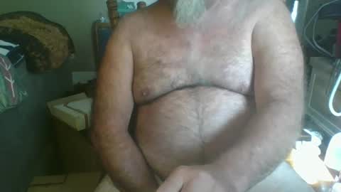 Snapshot of durdyone2025 chatting on 10.17.25 durdyone2025 online show from 10.17.25