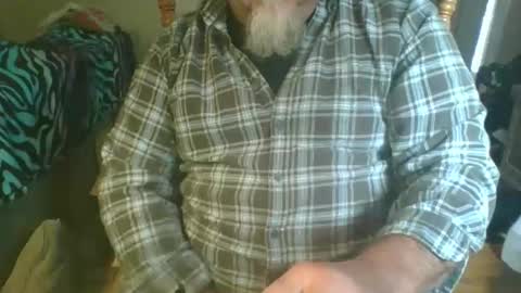 Snapshot of durdyone2025 chatting on 10.25.25 durdyone2025 online show from 10.25.25