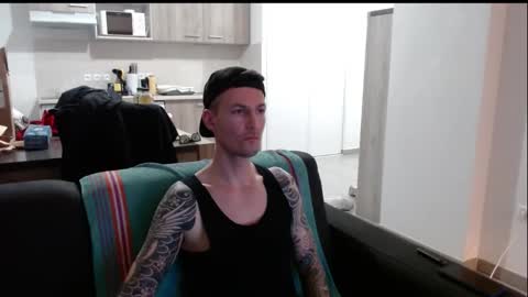 Snapshot of durexdublex chatting on 01.17.25 durexdublex online show from 01.17.25