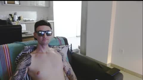 Snapshot of durexdublex chatting on 01.18.25 durexdublex online show from 01.18.25