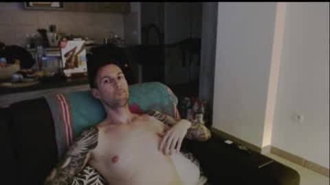 Snapshot of durexdublex chatting on 01.25.25 durexdublex online show from 01.25.25