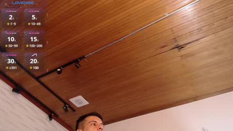 Snapshot of dustin_sonne chatting on 12.27.24 Dustin Sonne online show from 12.27.24