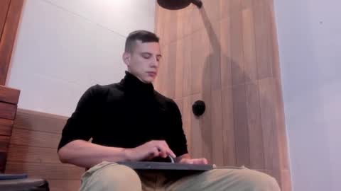 Snapshot of dustin_sonne chatting on 01.13.25 Dustin Sonne online show from 01.13.25