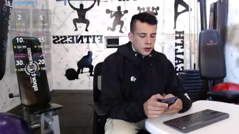 Snapshot of dustin_sonne chatting on 01.20.25 Dustin Sonne online show from 01.20.25