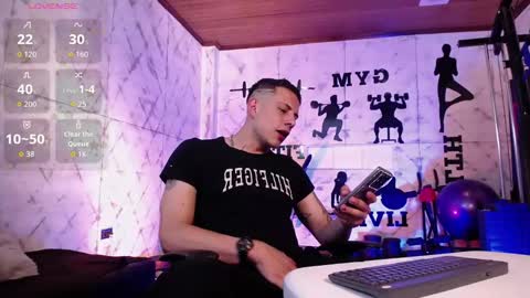 Snapshot of dustin_sonne chatting on 01.17.26 Dustin Sonne online show from 01.17.26