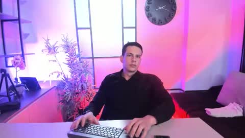 Snapshot of dustin_sonne chatting on 02.09.26 Dustin Sonne online show from 02.09.26