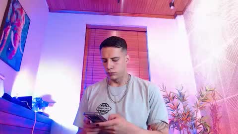 Snapshot of dustin_sonne chatting on 02.16.26 Dustin Sonne online show from 02.16.26