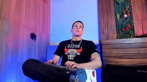 Snapshot of dustin_sonne chatting on 02.21.26 Dustin Sonne online show from 02.21.26