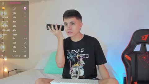 Snapshot of dustinlevine chatting on 02.10.25 Dustin Levy online show from 02.10.25