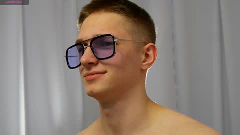 Dustyn online show from 12.24.24