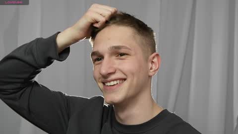 Dustyn online show from 12.26.24