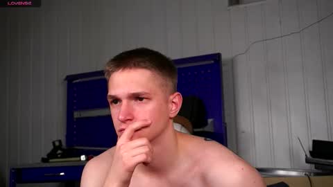 Dustyn online show from 11.28.25