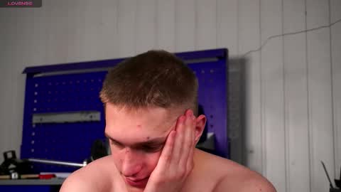 Dustyn online show from 12.19.25