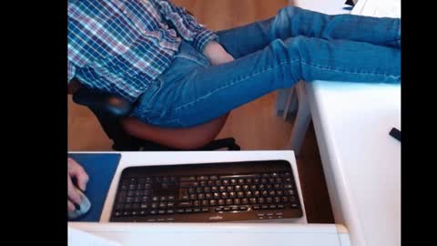 Snapshot of dutchpornking2 chatting on 12.29.24 dutchpornking2 online show from 12.29.24