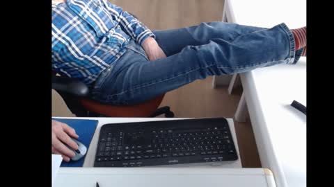 Snapshot of dutchpornking2 chatting on 01.04.25 dutchpornking2 online show from 01.04.25