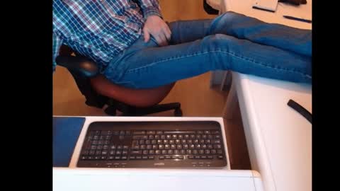 Snapshot of dutchpornking2 chatting on 01.08.25 dutchpornking2 online show from 01.08.25