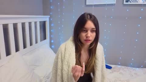 Snapshot of dutifulandwet chatting on 02.24.26 Noah online show from 02.24.26