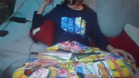 Snapshot of dv3nd3 chatting on 10.05.25 dv3nd3 online show from 10.05.25