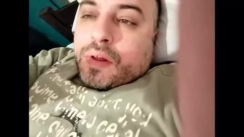 Snapshot of dwizziz chatting on 02.17.26 Ivan online show from 02.17.26