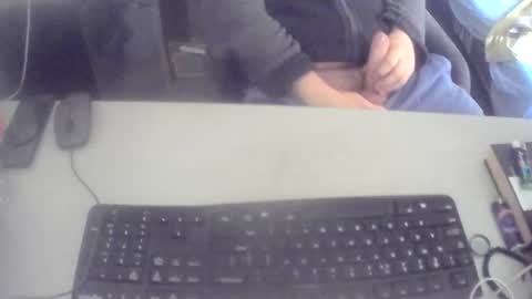 Snapshot of dwizziz chatting on 03.03.26 Ivan online show from 03.03.26