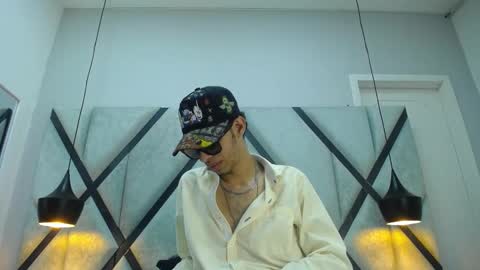 Snapshot of dylan_scotts chatting on 10.09.25 dylan_scotts online show from 10.09.25