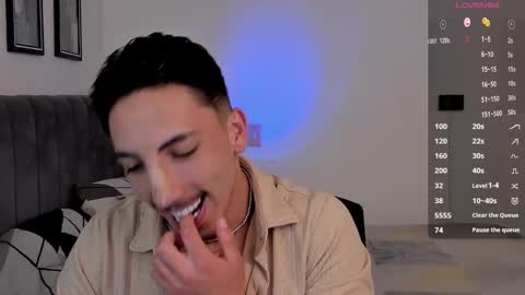 Bryan model independient online show from 02.27.25