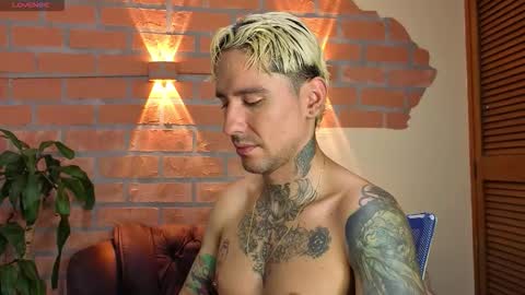 D Y L A N online show from 10.18.25