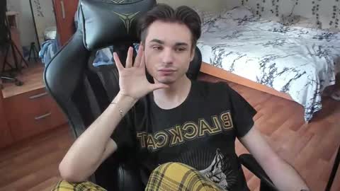 dylaws online show from 10.21.25