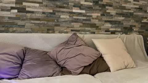 Snapshot of dymonted chatting on 09.29.25 dymonted online show from 09.29.25